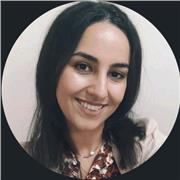 Soy técnico en grado superior de comercio internacional, e interprete del árabe